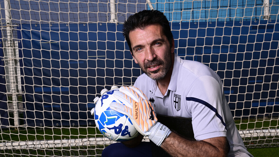 بوفون ينضم لقائمة نجوم كرة القدم المتعاطفين مع ضحايا زلزال تركيا وسوريا