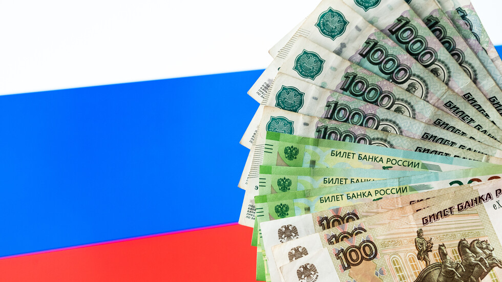 بعدما توقع وزير فرنسي انهيار الاقتصاد الروسي.. كيف نجحت روسيا في مواجهة العقوبات وقلب المعادلة؟