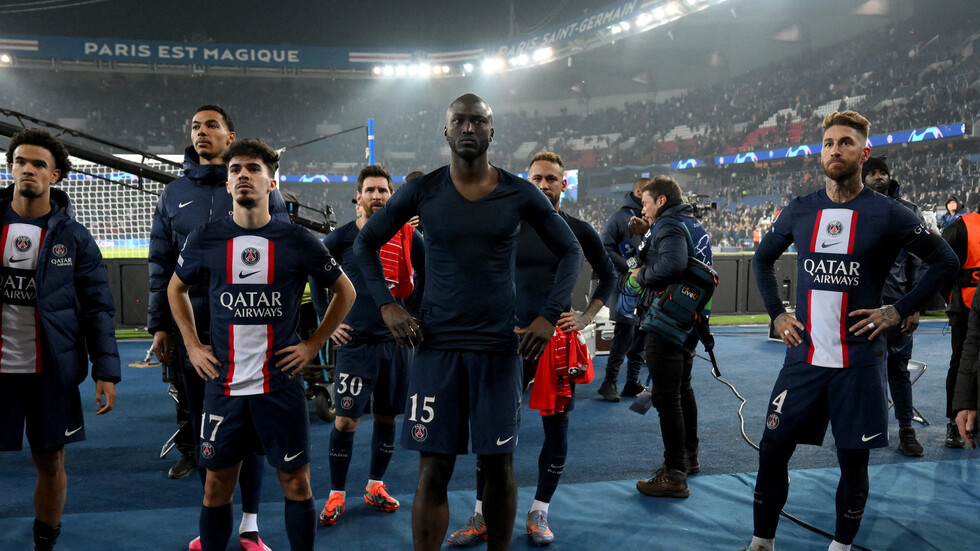 راموس يعتدي على مصور بعد الخسارة "المخيبة" أمام بايرن ميونخ (فيديو)