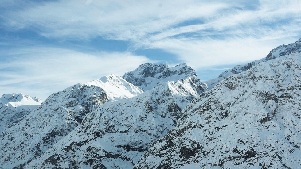 مقتل 10 أشخاص جراء انهيارات جليدية في طاجيكستان