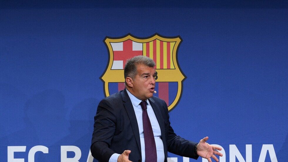 برشلونة مهدد بالهبوط للدرجة الثانية