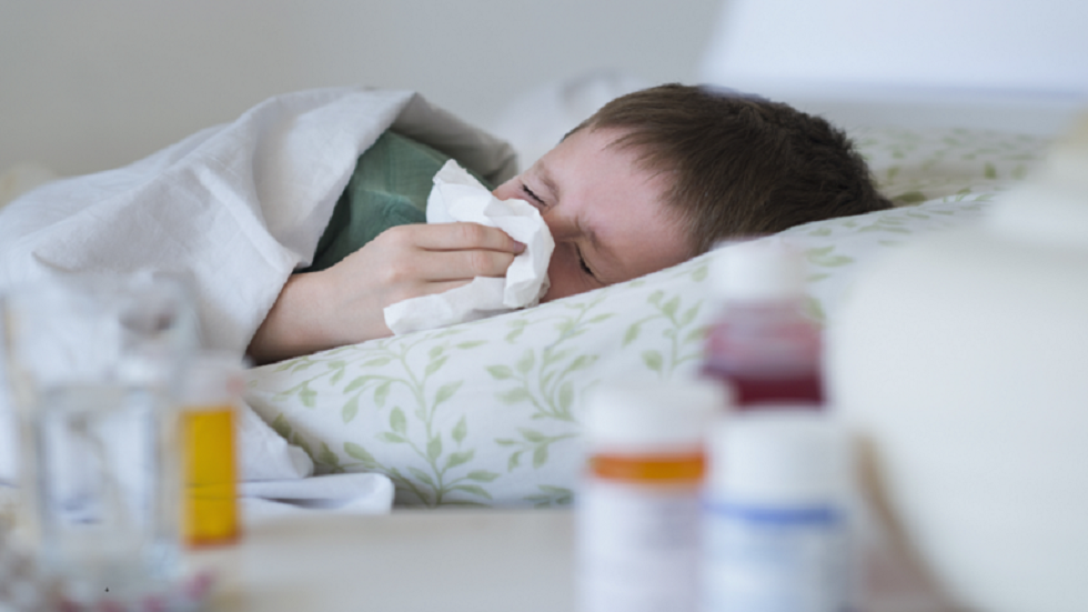 طبيب يكشف خصوصية التغذية أثناء المرض