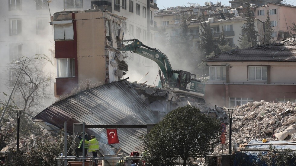 خطيب الأقصى: الزلزال ناقوس خطر للأمة الإسلامية لتتوحد في مشاعرها وتقف مع بعضها