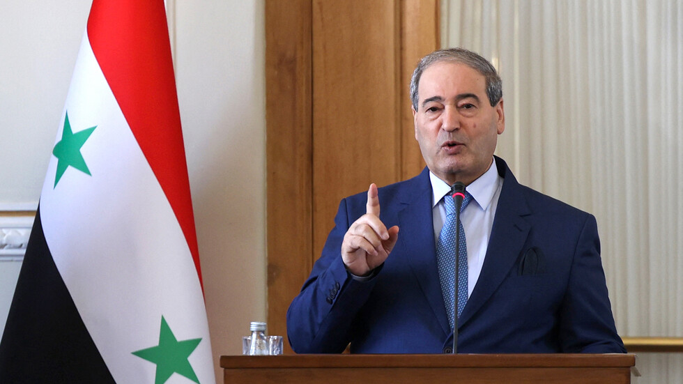 المقداد يوجه رسالة للسفراء ورؤساء البعثات الدبلوماسية المعتمدة بسوريا بعد القصف الإسرائيلي على دمشق