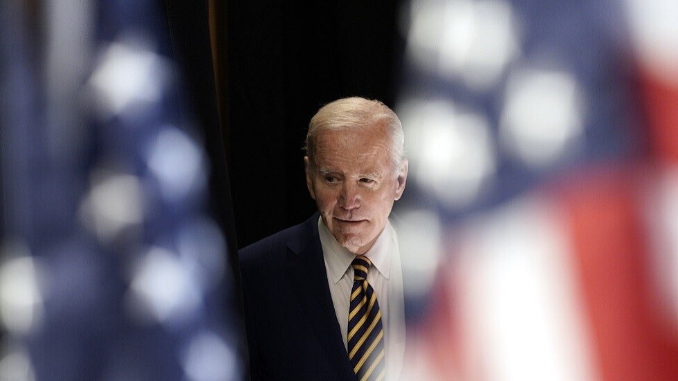 أسوشيتد برس: الولايات المتحدة اتصلت بروسيا قبل وقت قصير من زيارة بايدن إلى أوكرانيا لتجنب وقوع حوادث