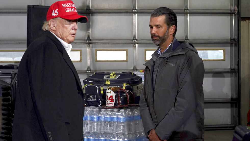 ترامب يزور موقع