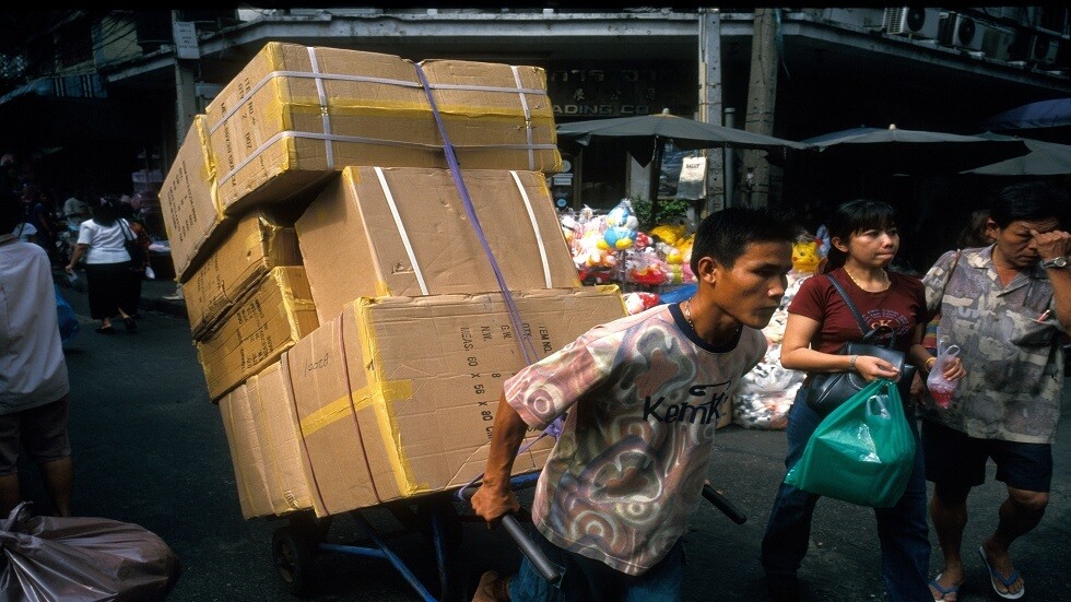 الرجال الذين يتطلب عملهم رفع أشياء ثقيلة تزداد عندهم الحيوانات المنوية وهرمون التستوستيرون