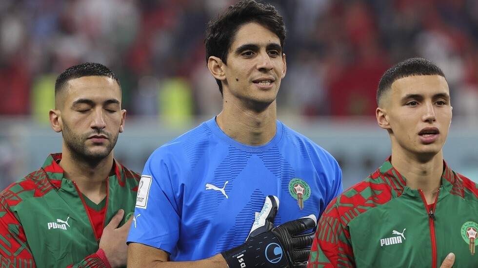 المغربي ياسين بونو يعلق على فوز منافسه مارتينيز بجائزة "الأفضل - The Best".. فيديو