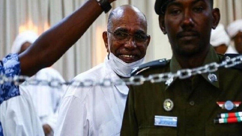 صحيفة سودانية توضح حقيقة الوضع الصحي للرئيس السابق عمر البشير