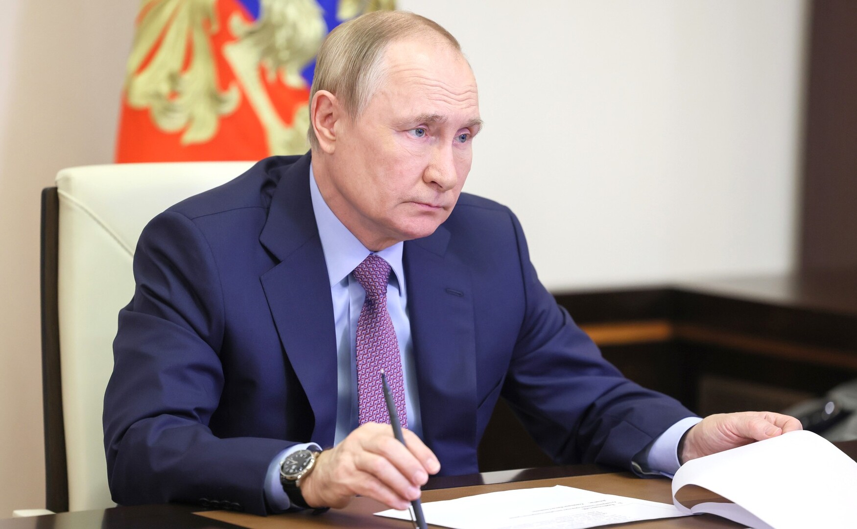 بوتين في اجتماع مجلس الأمن الروسي يقترح مناقشة مكافحة الإرهاب