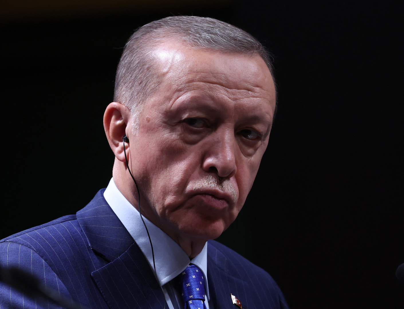 أردوغان عن تعليق بعض الدول عمل قنصلياتها بإسطنبول: خارجيتنا قالت إنهم سيدفعون الثمن غاليا