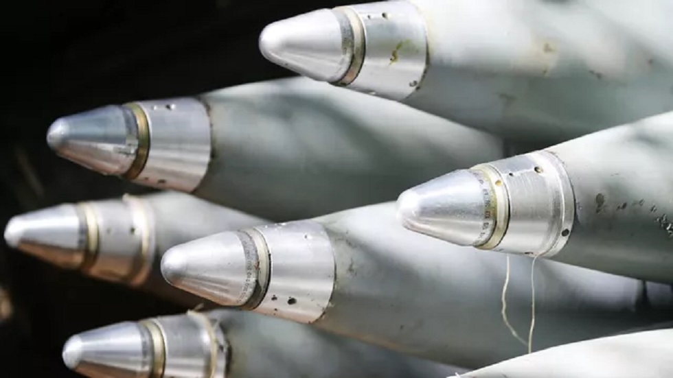 روسيا ترفع حجم إنتاج القذائف المدفعية الصاروخية 