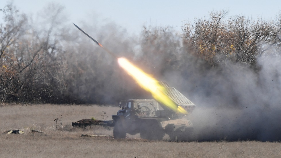 الدفاع الروسية: إسقاط طائرتين أوكرانيتين ومقتل أكثر من 300 جندي خلال يوم