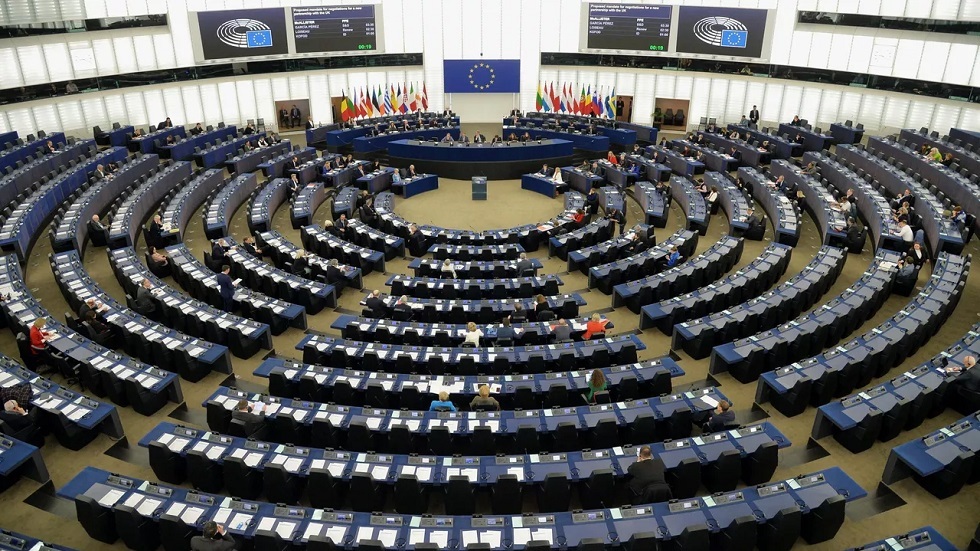 البرلمان الأوروبي يرفض تعديلا على قرار يدعو للتفاوض بشأن أوكرانيا