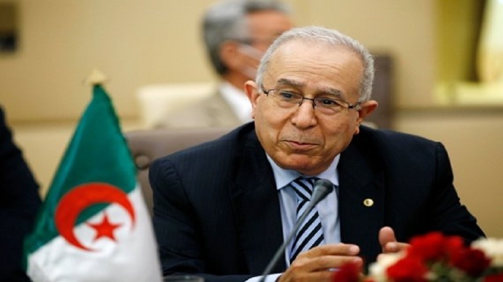 لعمامرة يؤكد سعي الجزائر لتكريس مسار السلم والمصالحة في مالي