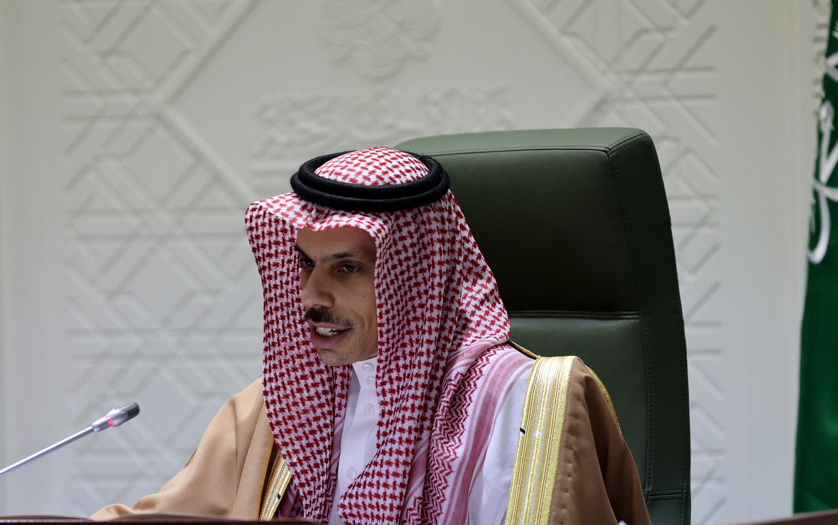 وزير الخارجية السعودي: موقفنا واضح من القضية الفلسطينية وهو استقرار وأمن الفلسطينيين