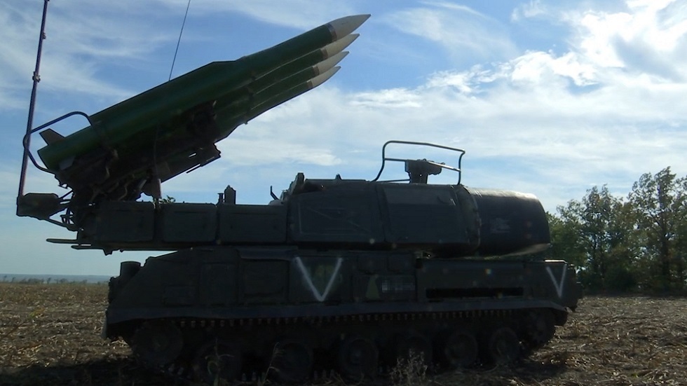 بوتين يمنح لقبا فخريا للواء 35 للصواريخ المضادة للطائرات