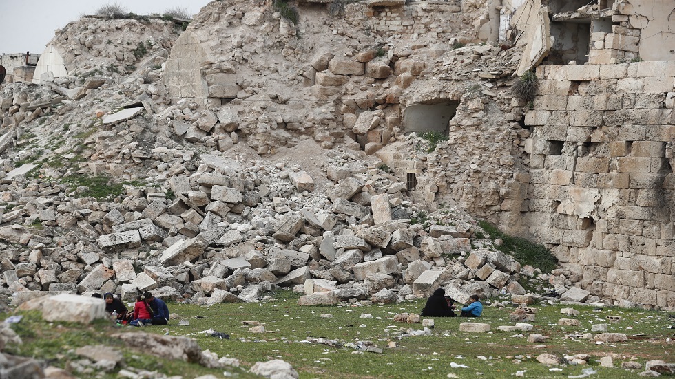 صورة قاتمة لبلاد فاقم الزلزال مأساتها.. الأمم المتحدة: 50 ألف قتيل في سوريا وتركيا