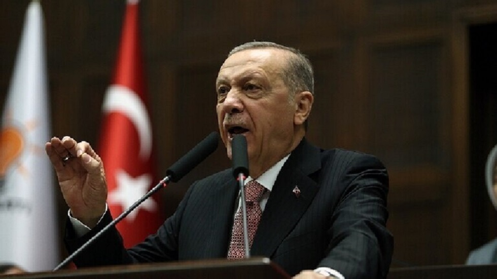 سياسي تركي: الولايات المتحدة تعتبر تركيا بيدقا!