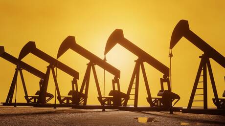 وزارة الطاقة الأمريكية ترفع توقعاتها بشأن سعر النفط في 2023