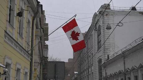 كندا تفرض عقوبات على 129 فردا و63 كيانا روسيّا
