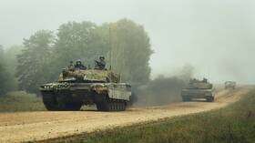 إيطاليا: لن نرسل الدبابات إلى أوكرانيا