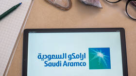 السعودية تتخذ خطوة غير متوقعة بشأن أسعار نفطها