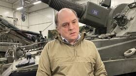 وزير الدفاع البريطاني: الدبابات الغربية ليست جرعة سحرية ولا نمتلك منها ما يصلح للخدمة في أوكرانيا