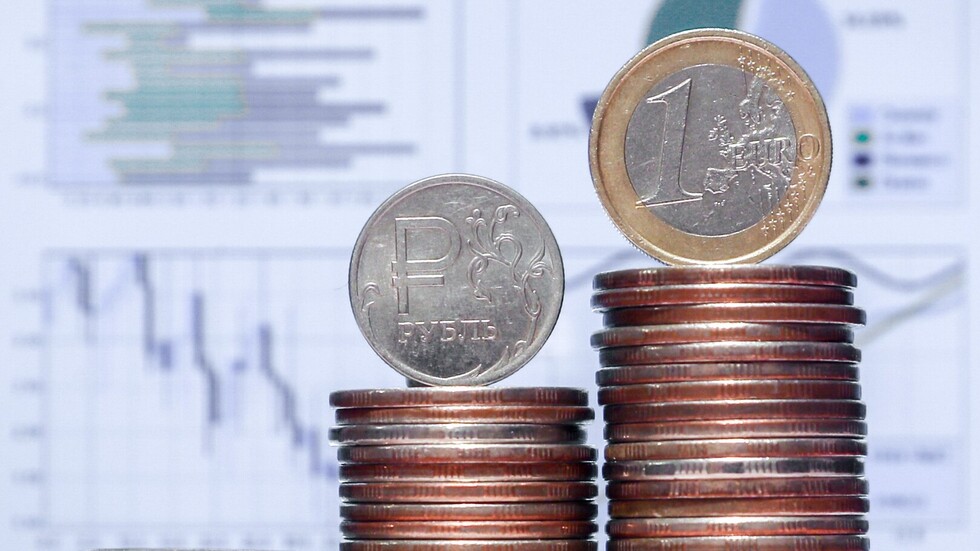 "العقوبات ترتد على فارضيها".. بيانات ترسم نظرة قاتمة للتضخم في أوروبا وسط تراجعه في روسيا