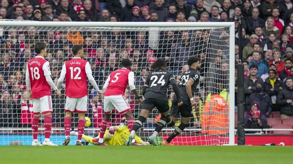 شاهد.. ثاني أسرع هدف في تاريخ "البريمير ليغ" ابتلعه صاحبه بطعم العلقم!