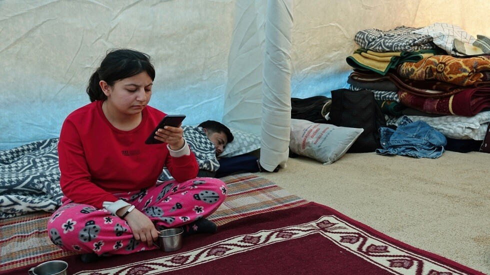 4.279 آلاف سوري من بين 45.968 ألف شخص قتلوا في الزلزال داخل تركيا