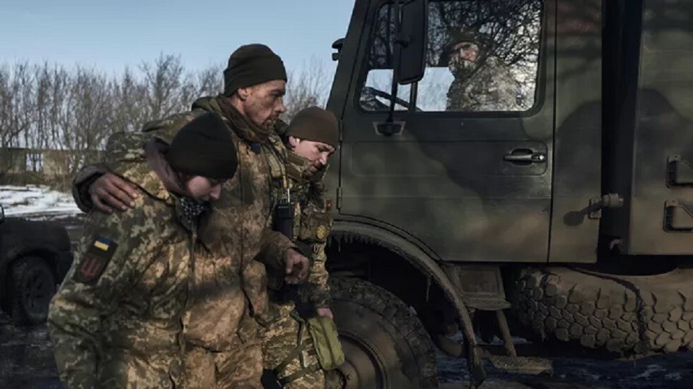 مستشار سابق في البنتاغون: أمريكا ستتخلى عن الأوكرانيين فور هزيمتهم مثل فيتنام