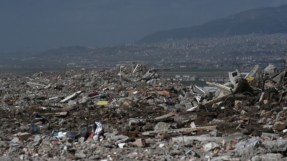 المركز الأوروبي المتوسطي الجيولوجي: هزة أرضية بقوة 4.7 تضرب الحدود التركية السورية