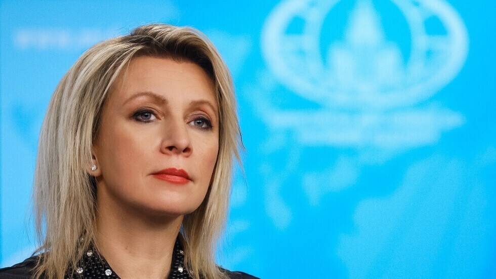 زاخاروفا: صمت الدول الغربية يعني تورطها الضمني في محاولة اغتيال مؤسس قناة "تسارغراد"