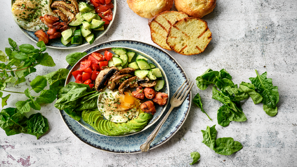 دراسة تحذر: حمية عصرية منخفضة الكربوهيدرات قد تضاعف مخاطر الإصابة بأمراض القلب!