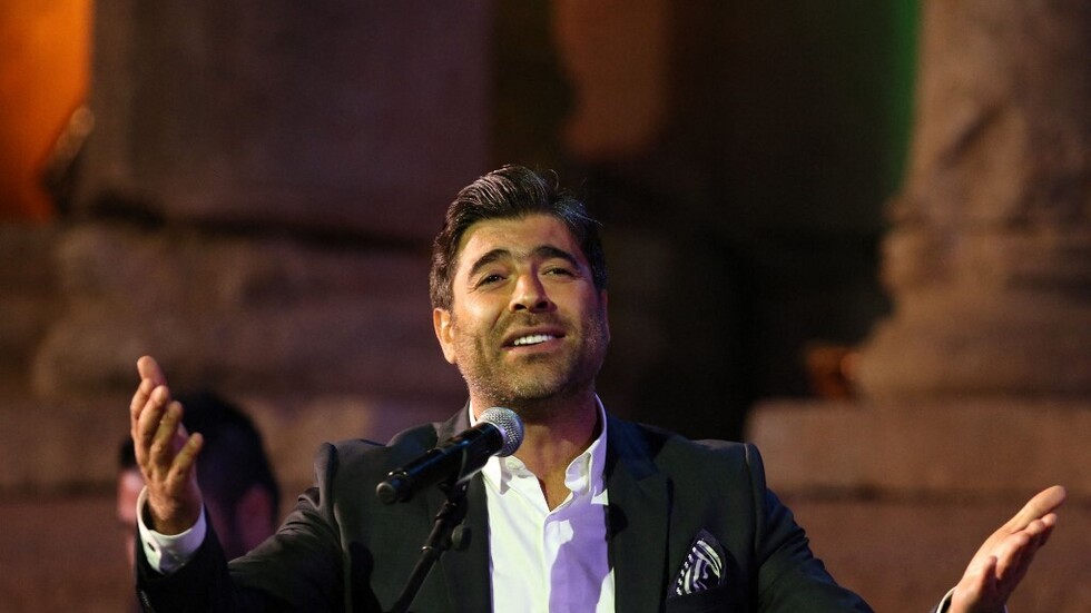 وائل كفوري يعلق على حقيقة زواجه من مغربية