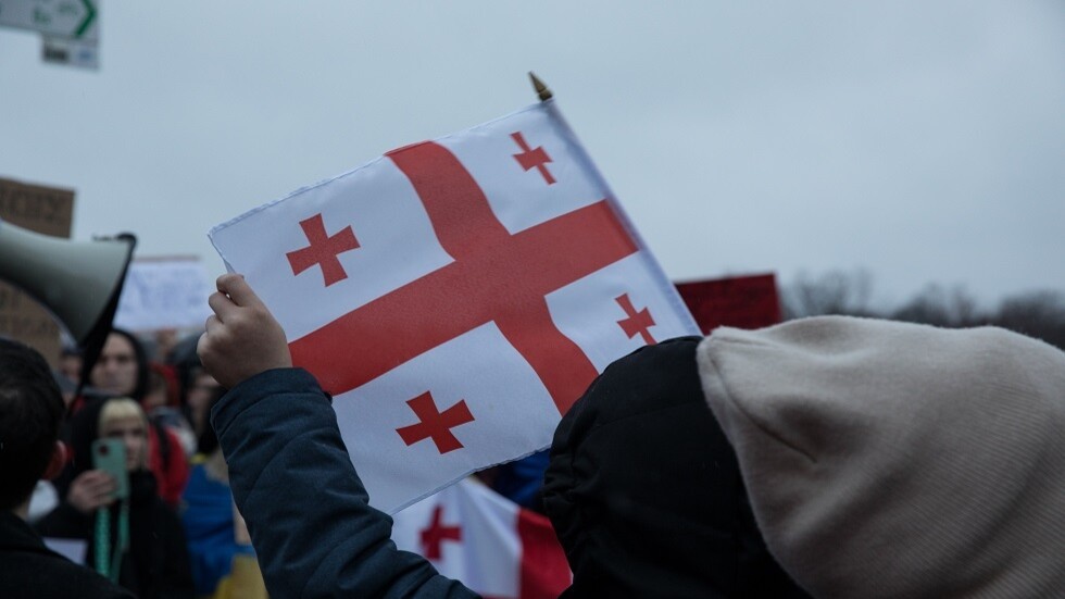 جورجيا... متظاهرون يطالبون باستقالة الحكومة (فيديو)