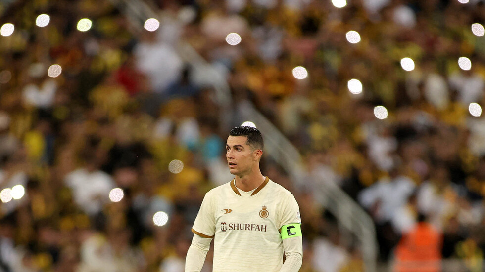 فيديو.. باسم ميسي جماهير الاتحاد تستفز رونالدو والأخير يتوعد