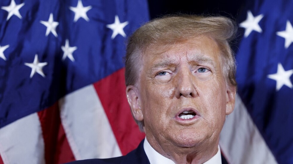 ترامب ينفي أي علاقة له بنجمة إباحية