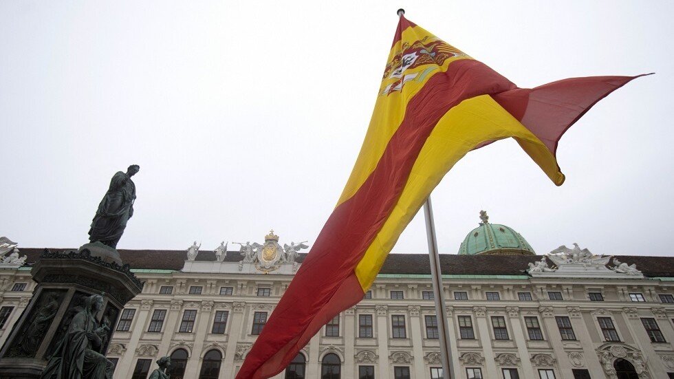 إسبانيا تطلق أول رحلة فضائية بصاروخ من صنع شركة خاصة (صور)