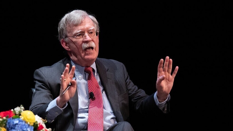 بولتون يحذر من تعرض الأمن الأمريكي للخطر نتيجة لسياسات بايدن