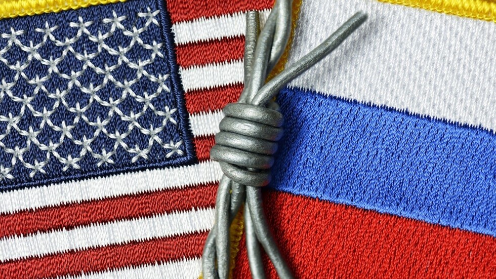 مساعد ريغان: بايدن سيقود أمريكا إلى الهاوية إن اصطدم مع روسيا