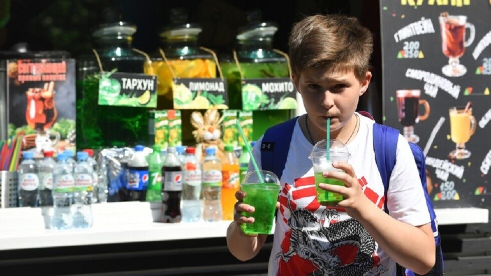 طبيب روسي يوضح لماذا أصبح العديد من الأمراض يصيب الشباب