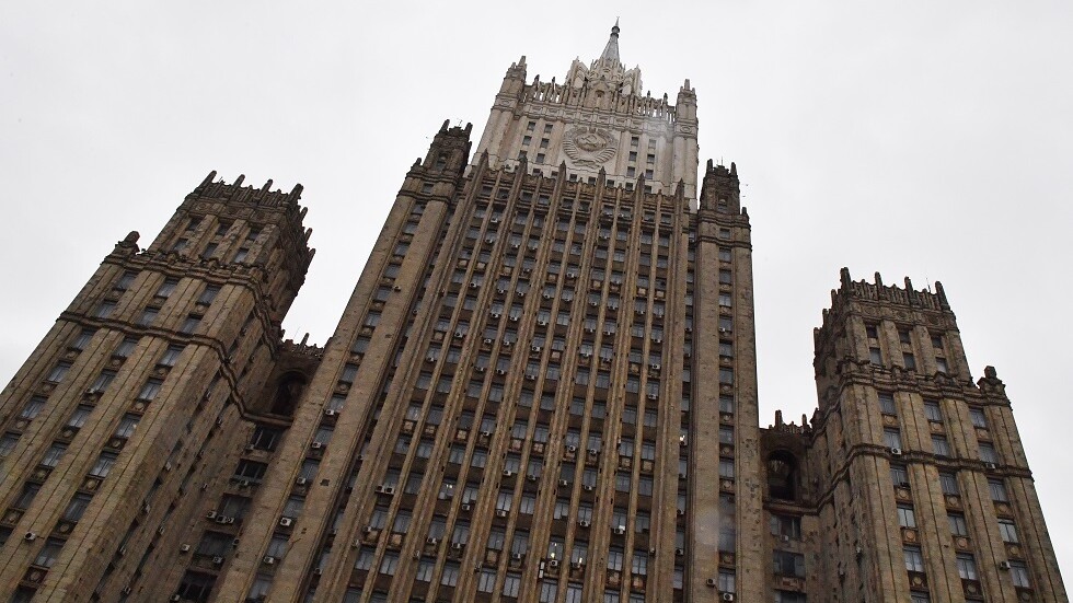 الخارجية الروسية: الولايات المتحدة تخلق بؤرا للتوتر في مولدوفا وجورجيا لمواجهة روسيا