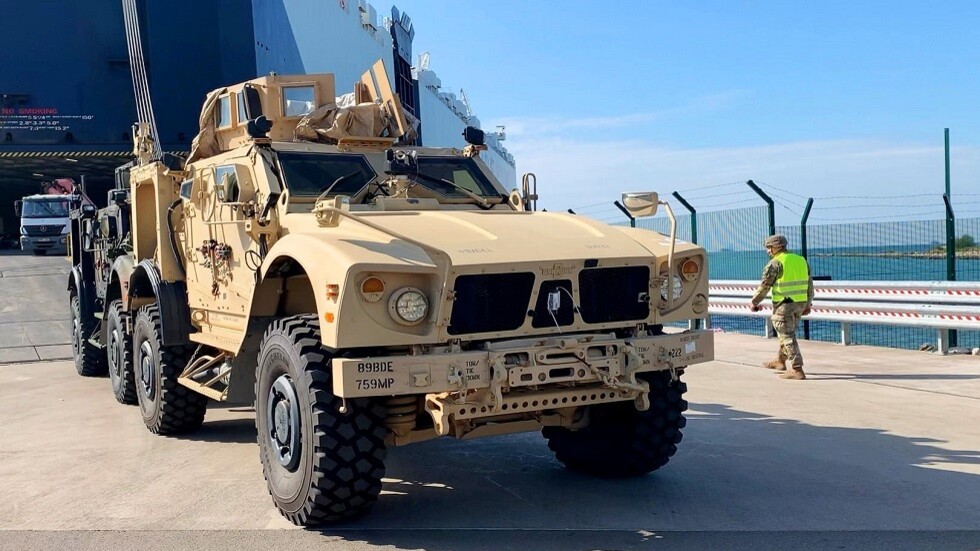 الخارجية الأمريكية توافق على بيع 129 مدرعة لرومانيا