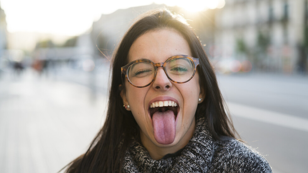 هذا ما يقوله لون لسانك عن صحتك