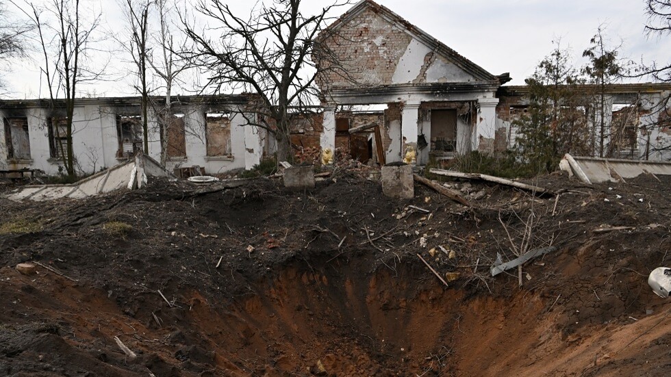 مسؤول روسي يكشف عن آخر تطورات الوضع حول مدينة أرتيوموفسك (باخموت)