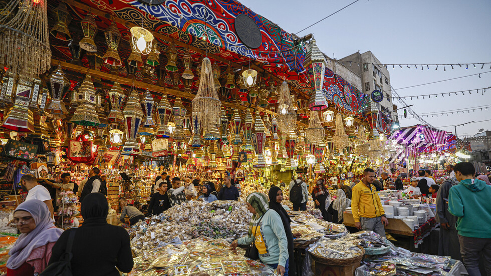وزير يحذر من عادة "خاطئة" في مصر خلال شهر رمضان