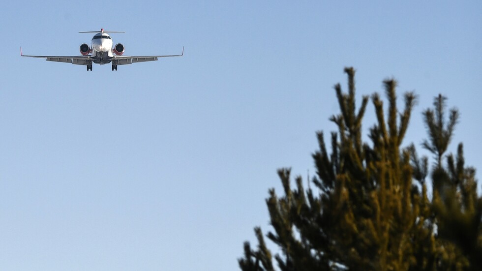 شركات الطيران الأمريكية الممنوعة من التحليق فوق روسيا تحاول الإضرار بغيرها!