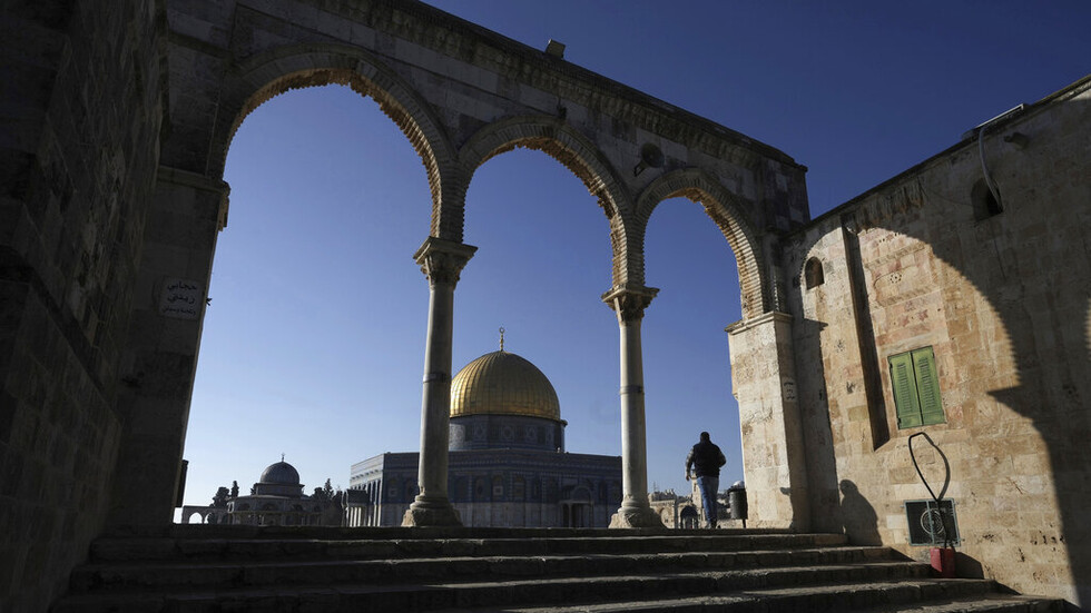 إسرائيل تعلن "تخفيف القيود" على دخول الفلسطينيين إلى القدس قبل رمضان